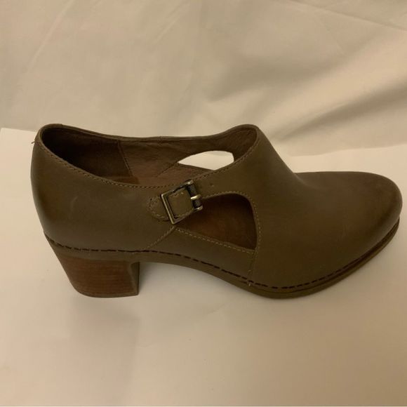 dansko hollie bootie